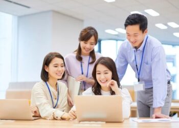 How to Align Sales and Service for Maximum Impact