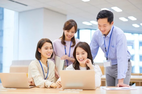 How to Align Sales and Service for Maximum Impact