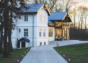 Transform Your Home’s Exterior Like a Pro