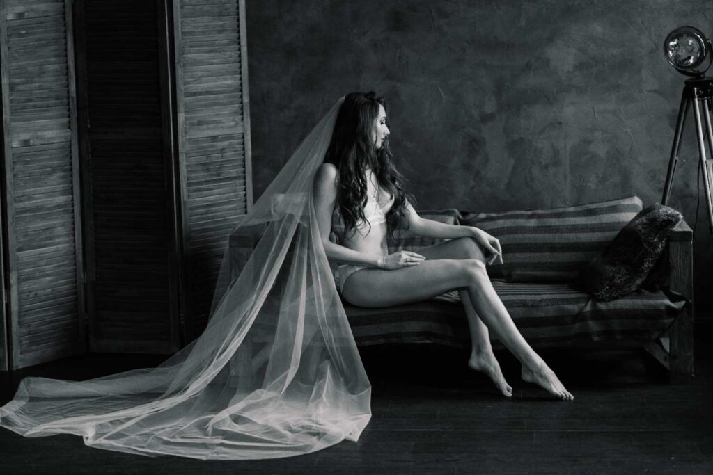 A dedicated boudoir portfolio shows more than technical skill with a camera