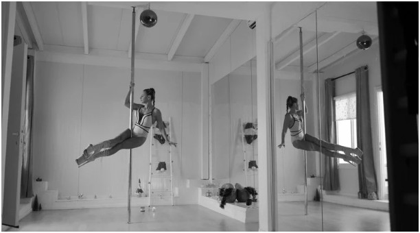 The Purpose of Dance Studio Mirrors